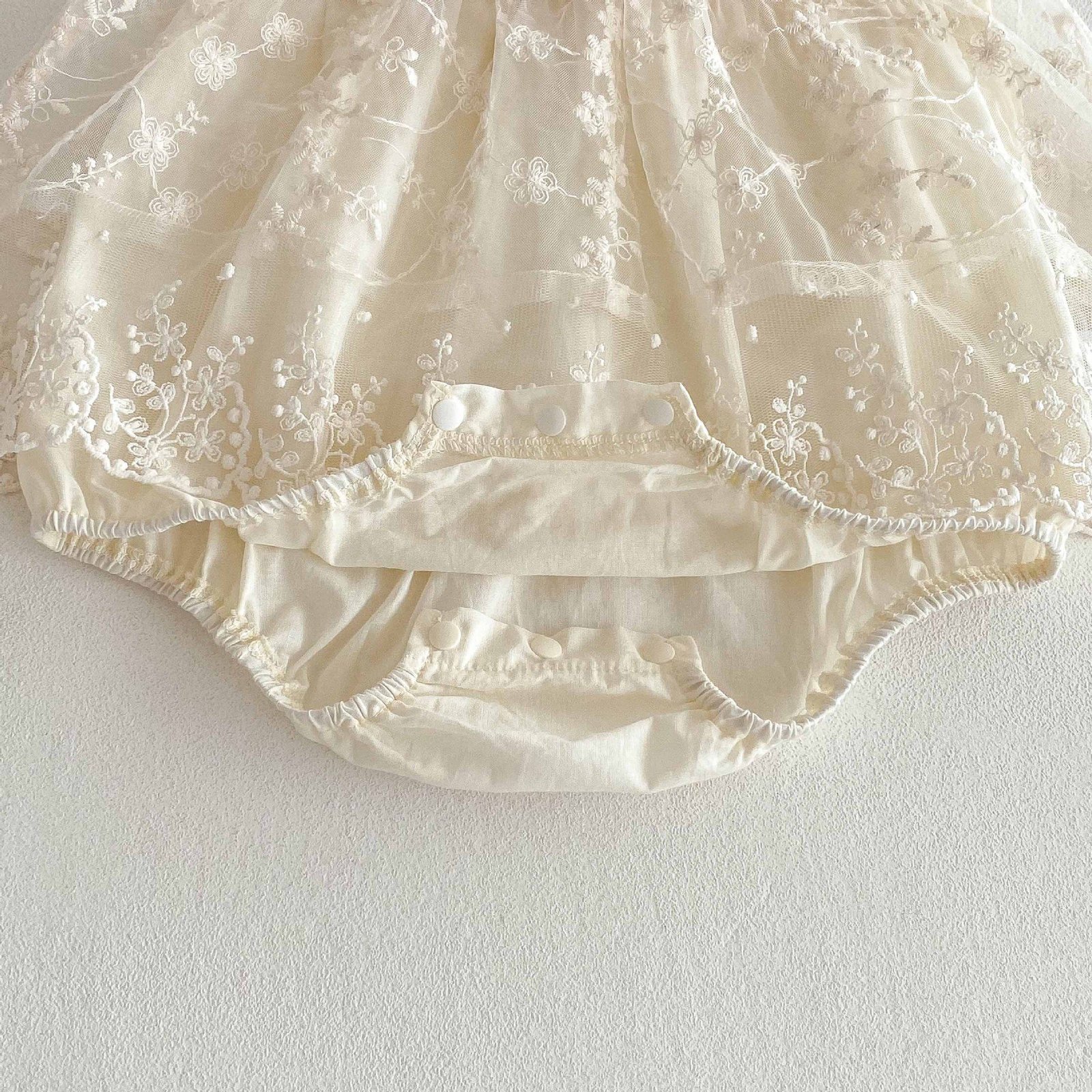 O1CN01LTRa2b2BTmEEGOI0v_21213228778340-0-cib.jpg 4